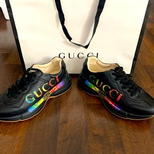 Brand new Gucci logo sneakers authentic